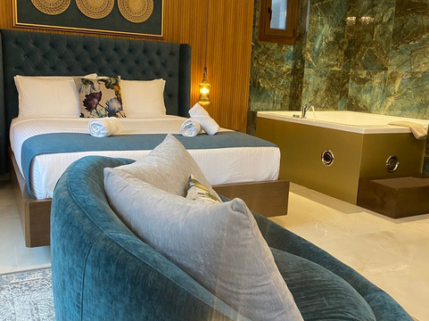 Floara Di Munte Forest Luxury Suites