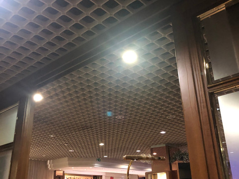 马克西姆酒店主图