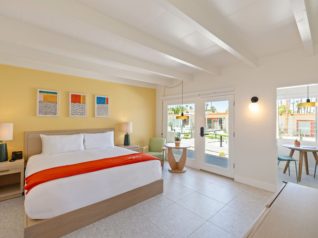 莫哈韦度假村 - 限成人主图