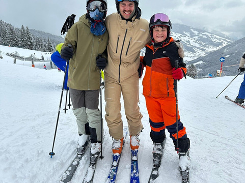 Snowacademy Saalbach - Skischool-萨尔溪必去景点