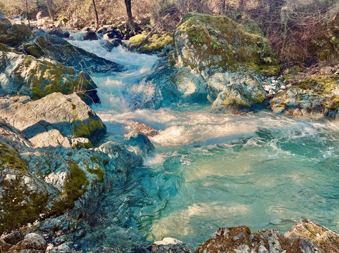 Whiskeytown Lake-雷丁必去景点