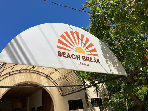 Beach Break Surf Cafe