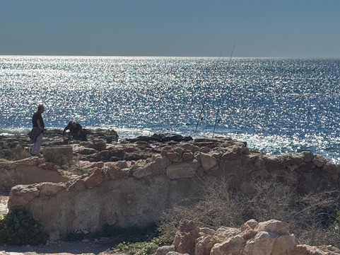 Punta Prima Beach-托雷维耶哈必去景点