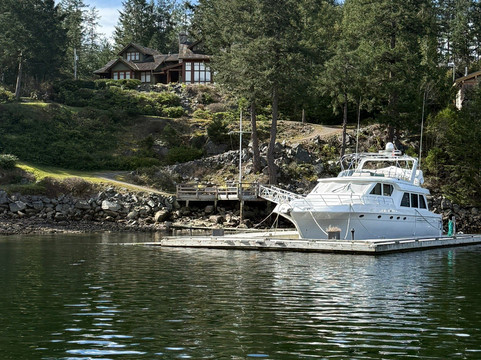 SloCat Harbour Tours-马德拉公园镇必去景点