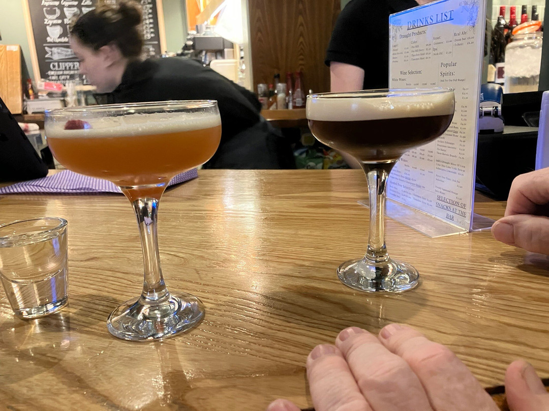 彭米尔酒店主图