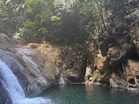 Tropical Waterfalls Tour-哥斯达黎加安东尼奥国家公园必去景点