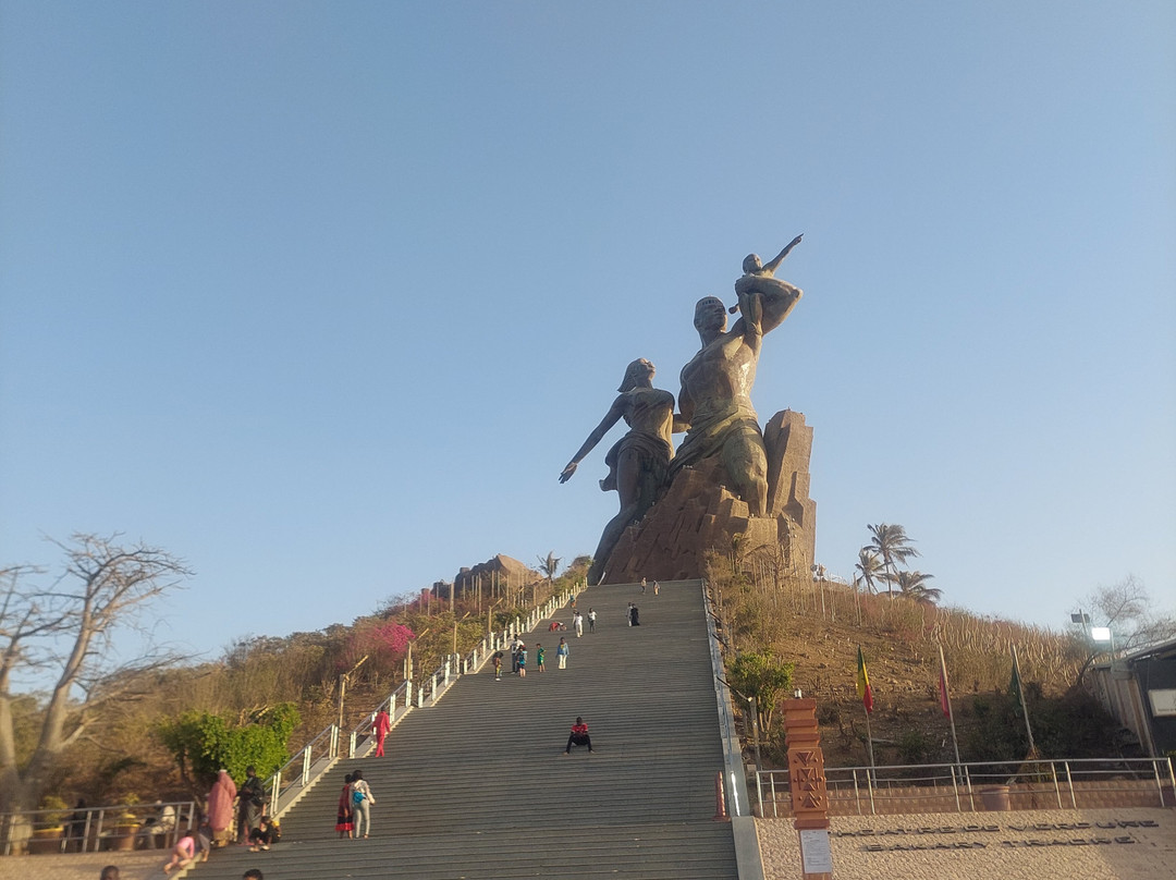 Le Monument de la Renaissance Africaine-达喀尔必去景点