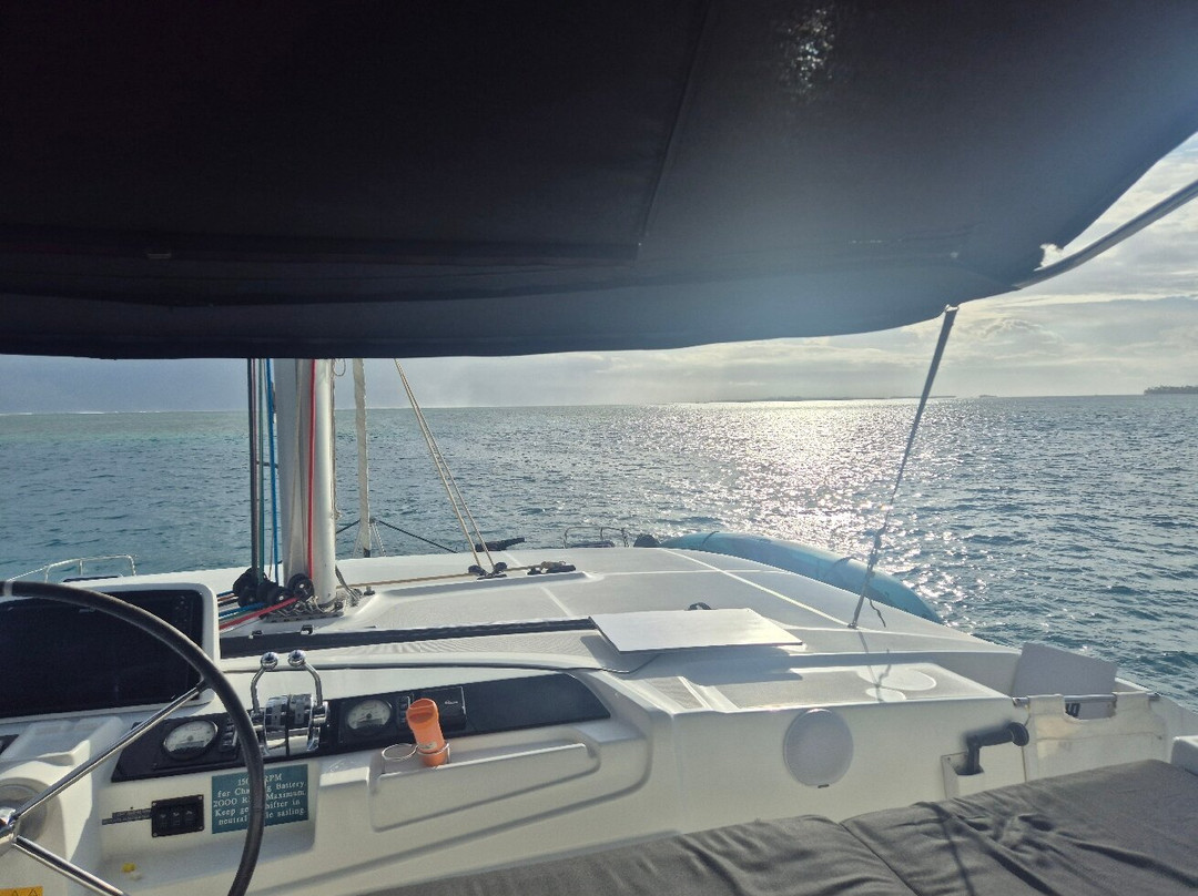 Anemoi Sailing-埃尔波韦尼尔必去景点