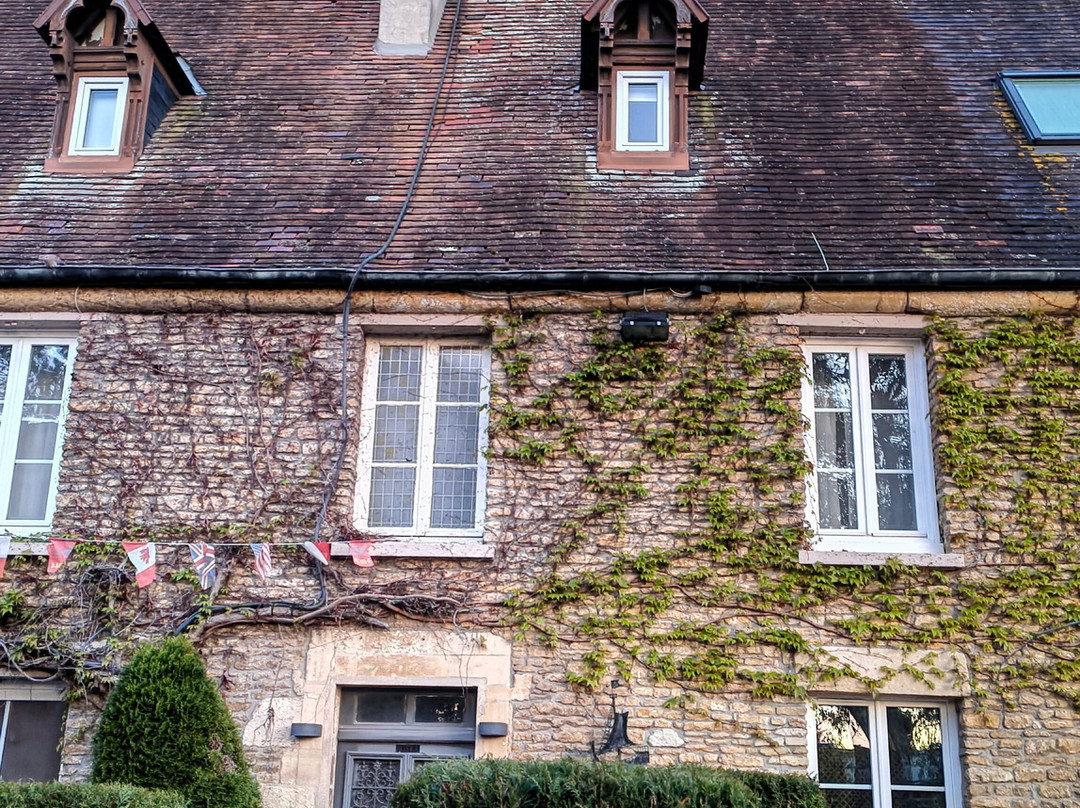 哈斯汀斯庄园酒店主图