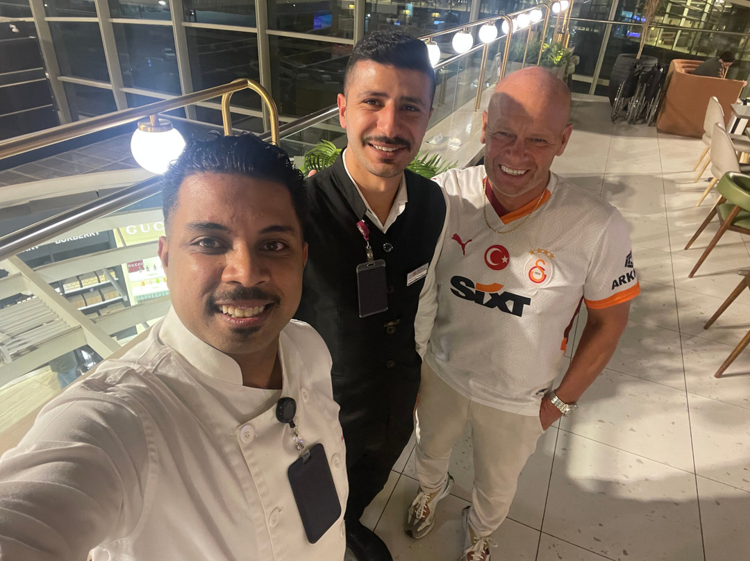 Plaza Premium Lounge (departures)-安曼必去景点