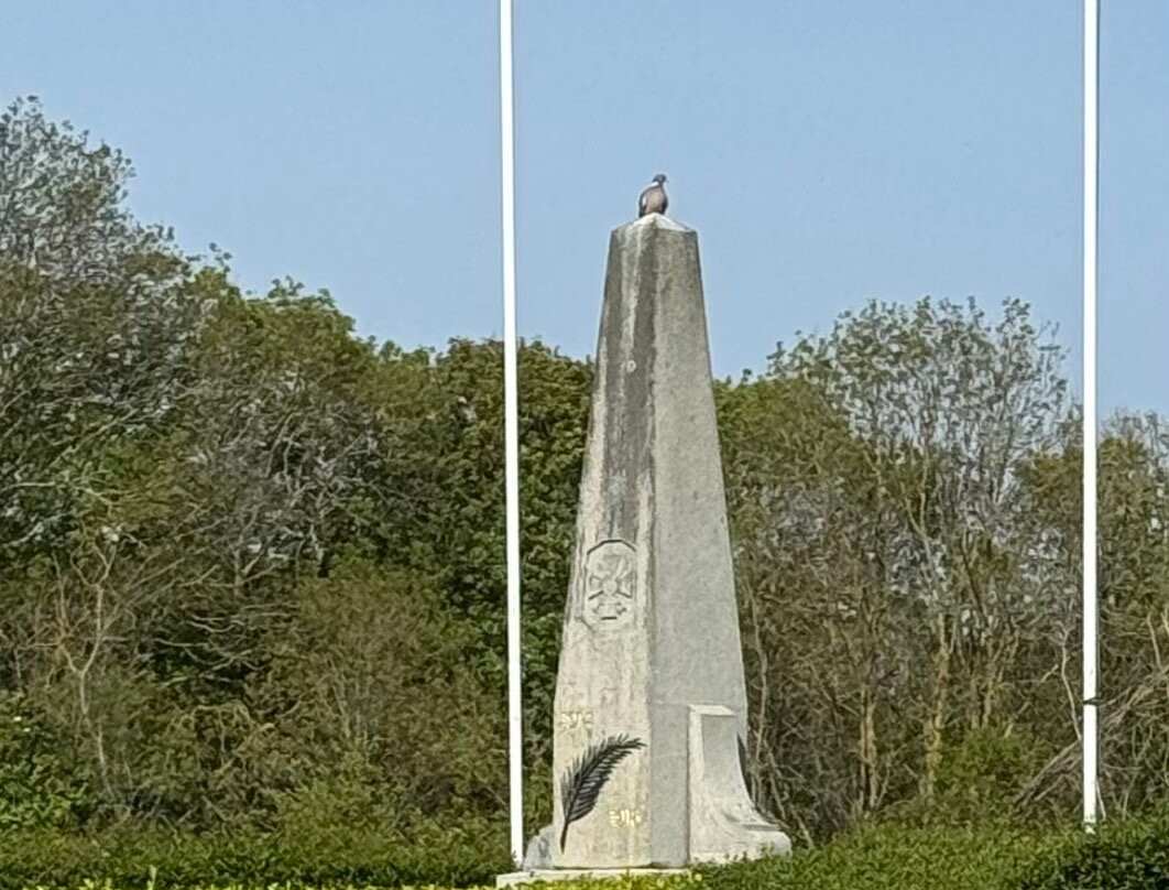 Monument aux Morts-滨海科勒维尔必去景点