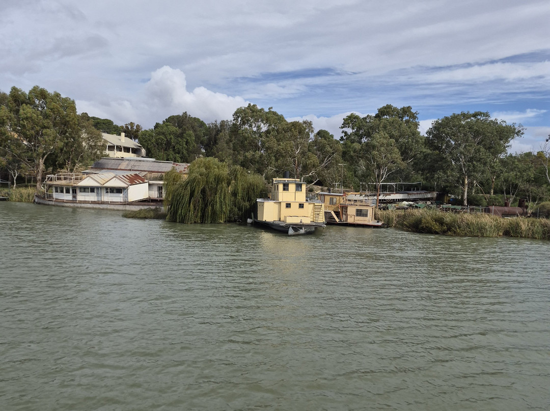 Captain Proud Paddle Boat Cruises-Murray Bridge必去景点