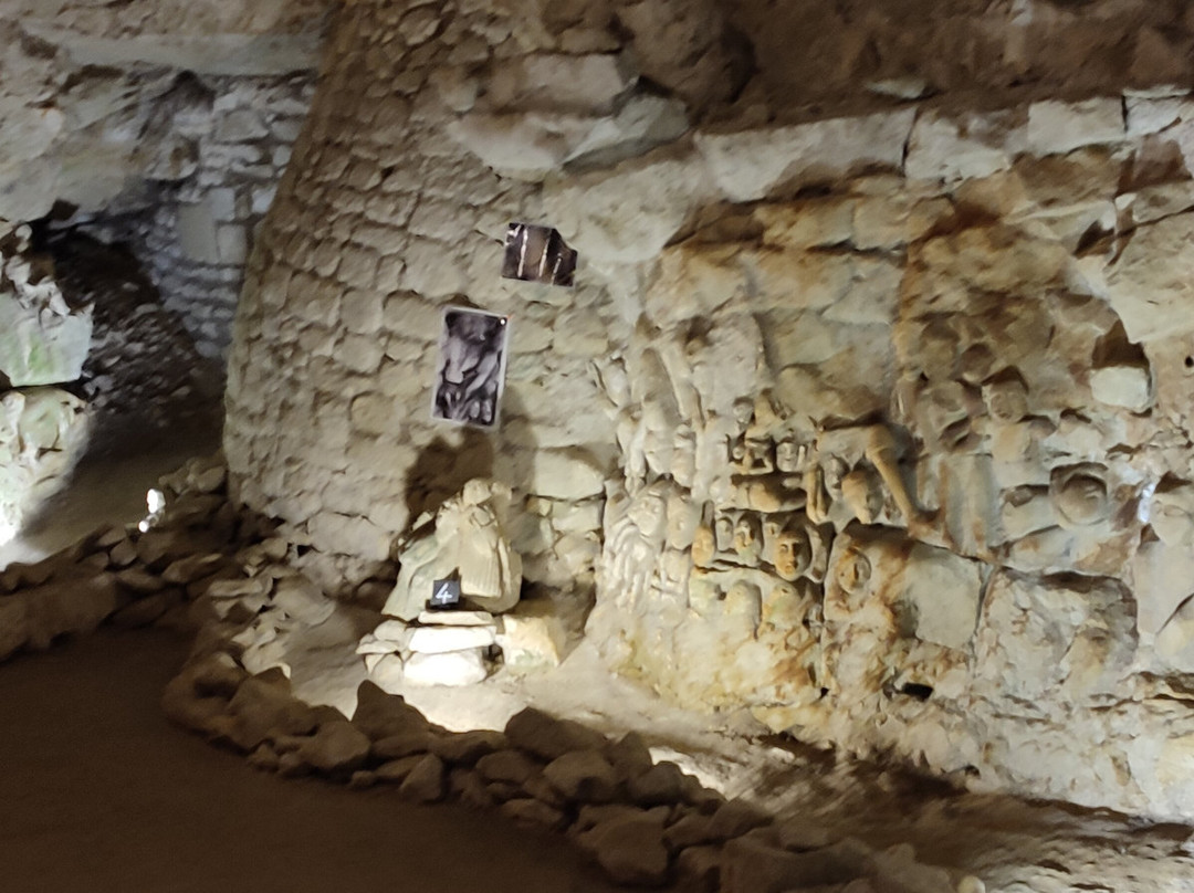 La Cave aux Sculptures-Deneze-sous-Doue必去景点