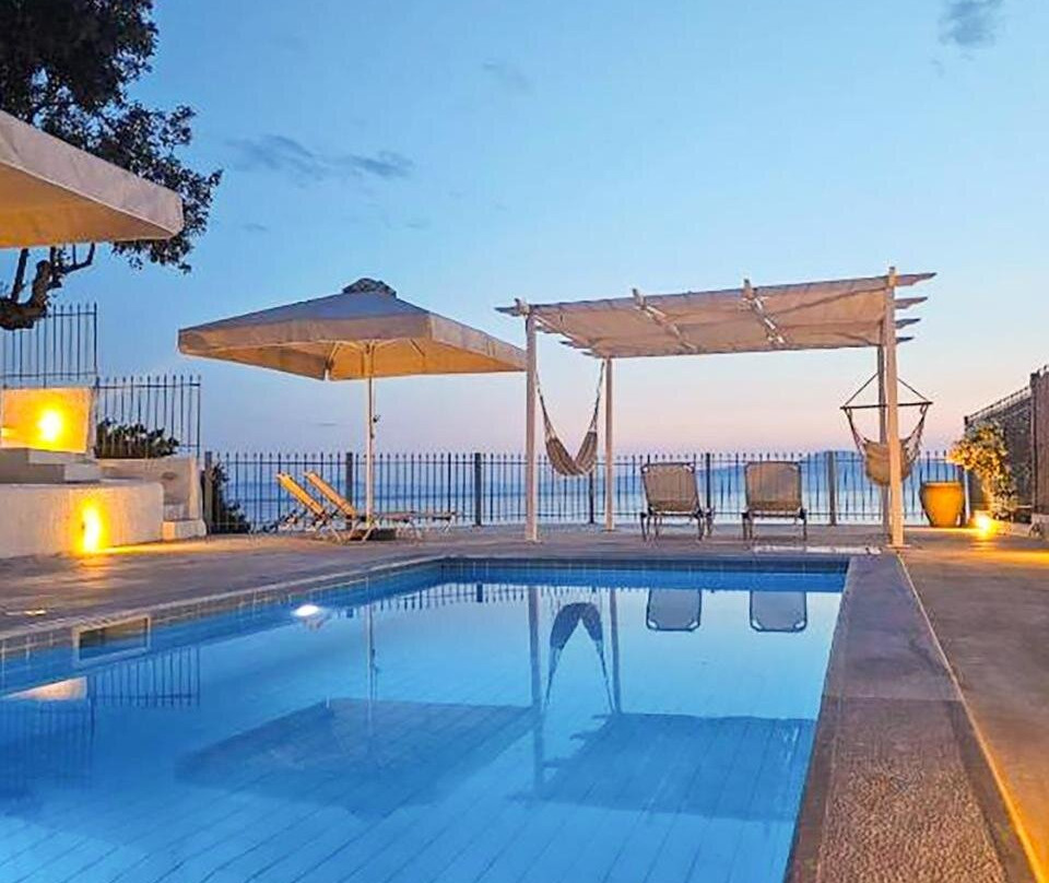 Pouletis Family Villas Sea Apartments