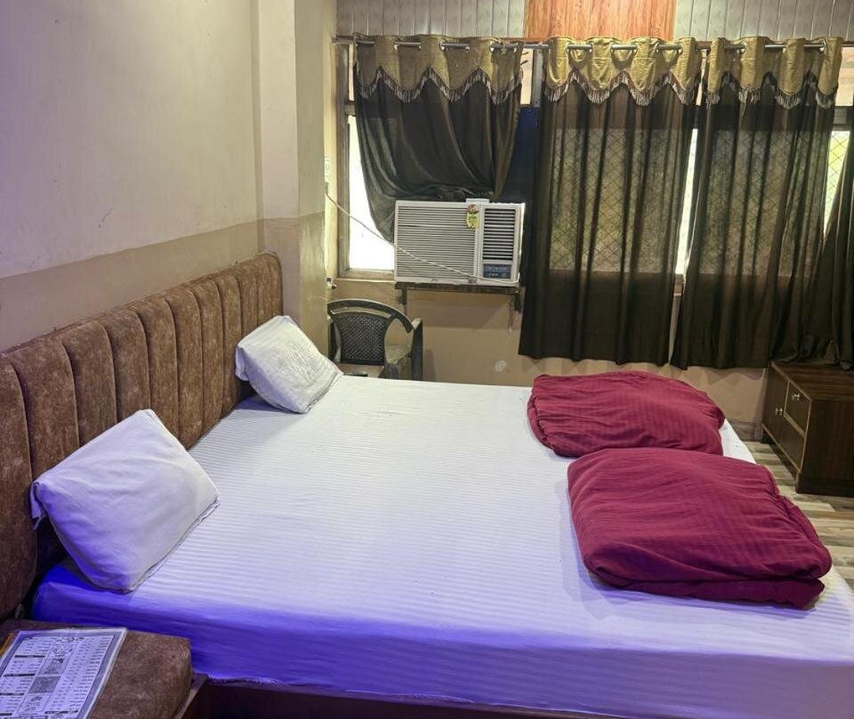 Jai Hind Hotel