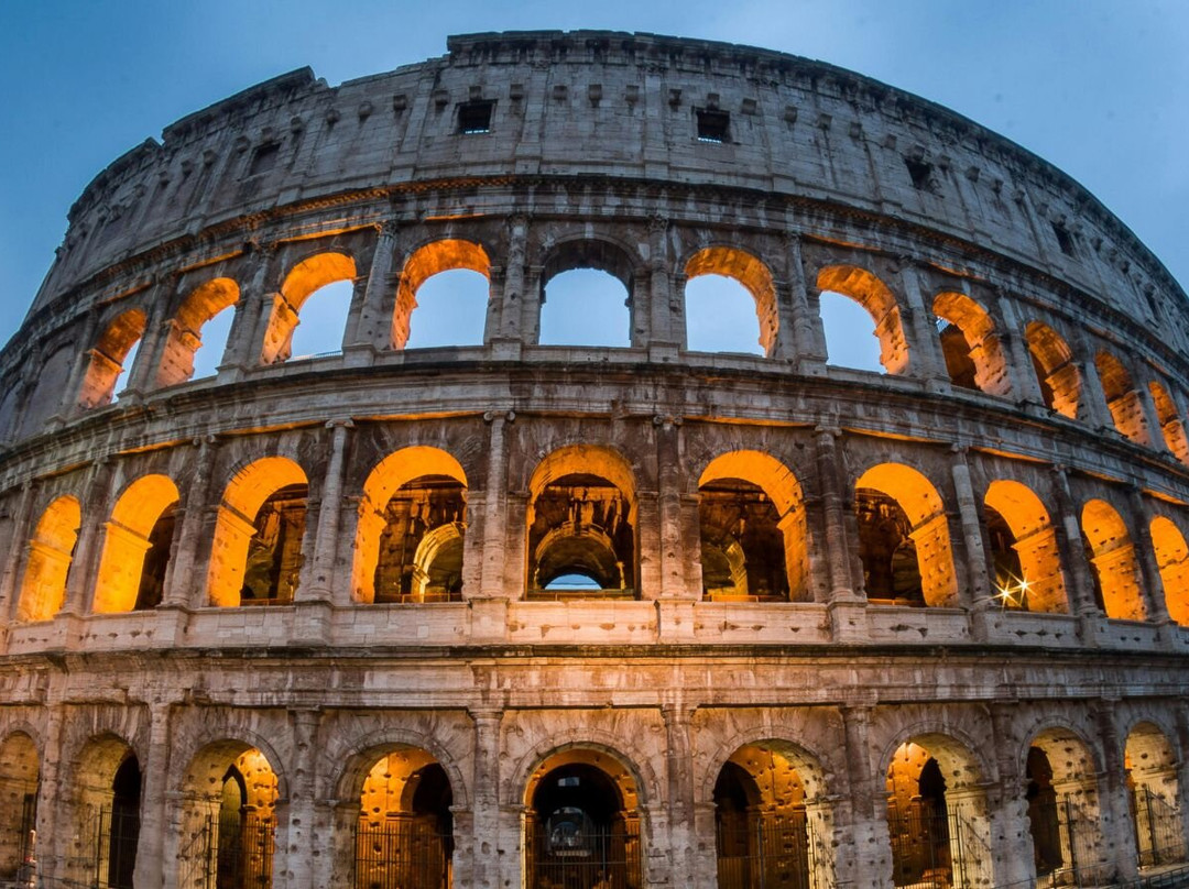 Skip the Line - Colosseum, Roman Forum, and Palatine Hill Tour-罗马必去景点