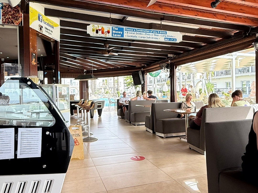 路特兹安纳公寓酒店主图
