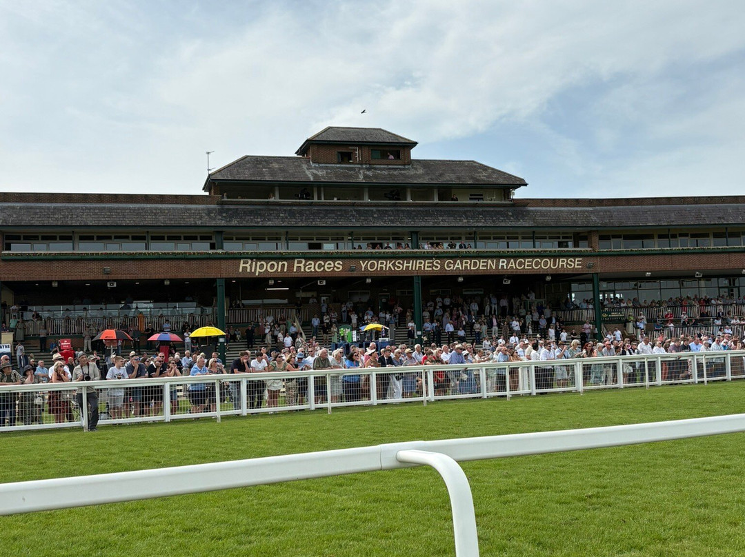 Ripon Racecourse-里彭必去景点