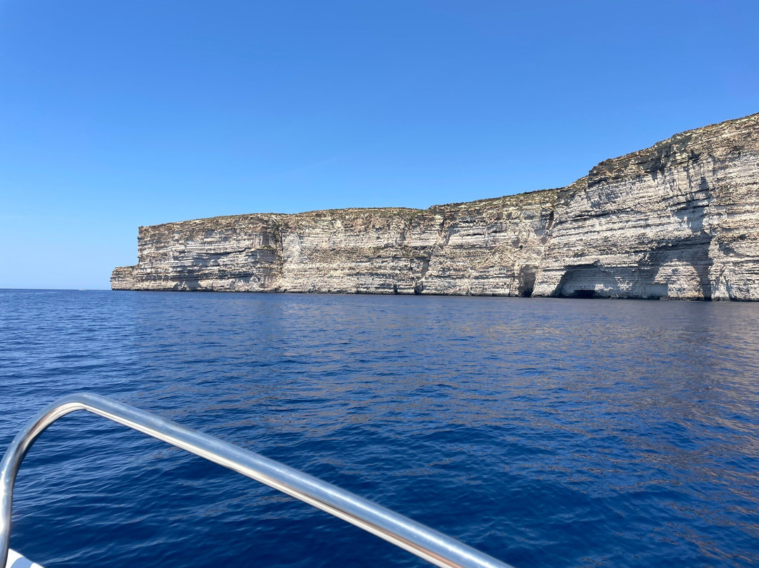 Xlendi Watersports-Xlendi必去景点