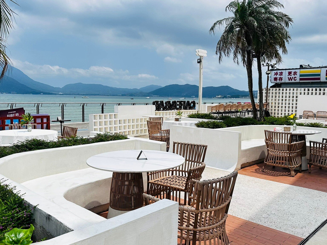 SANHI Seaside Restaurant & Bar
