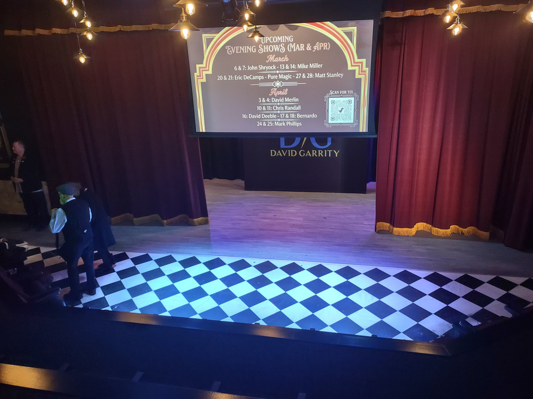 Smoke & Mirrors Theatre Glenside Pa