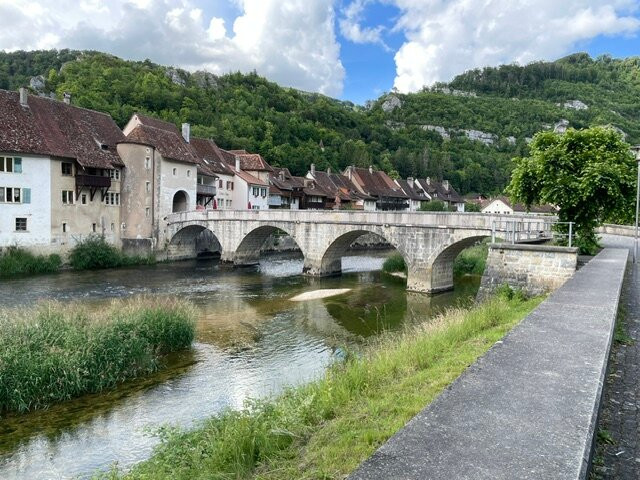 Pont St-Jean-Saint-Ursanne必去景点