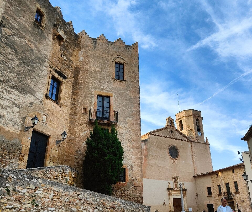 Plaza de Sant Antoni-Altafulla必去景点