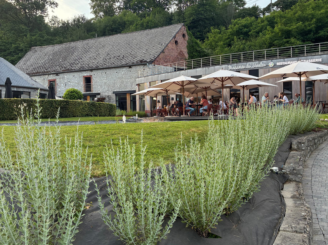莫里尼花园酒店主图