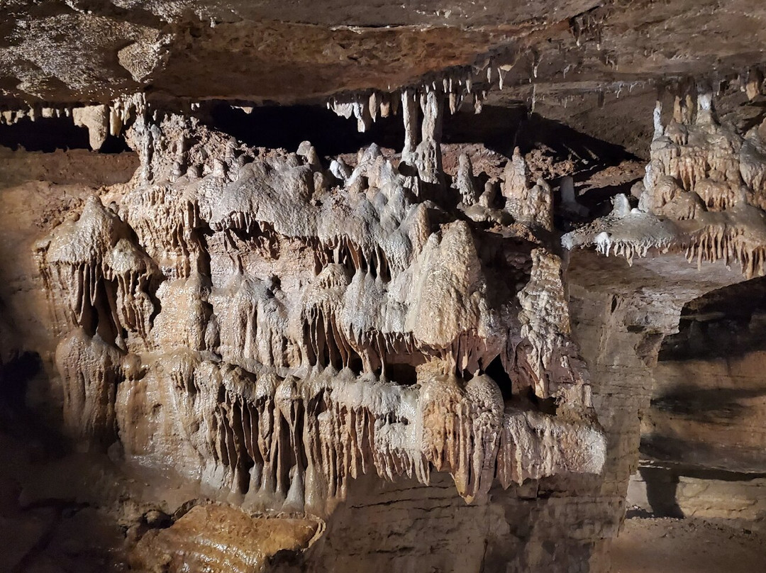 Old Spanish Treasure Cave-Sulphur Springs必去景点