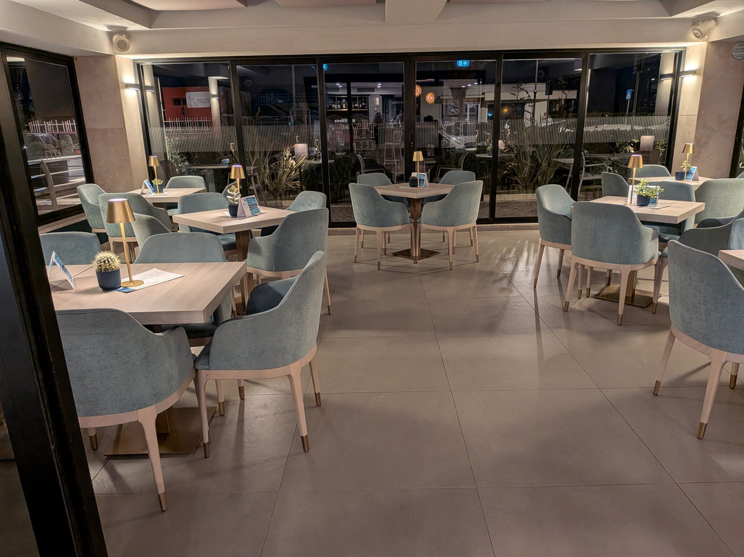 飞行装饰酒店主图
