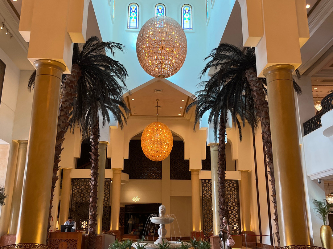 Ajman Hotel & Villas by Blazon Hotels主图