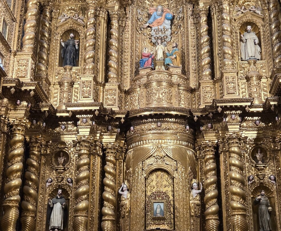 耶稣陪伴教堂（Iglesia de La Compania de Jesus）-基多必去景点