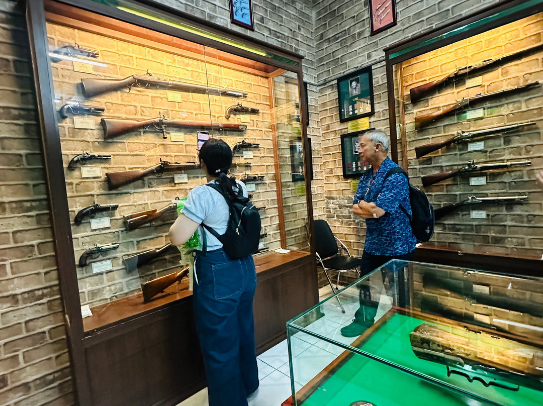 The Robert Taylor Museum Of Worldwide Arms-头顿必去景点