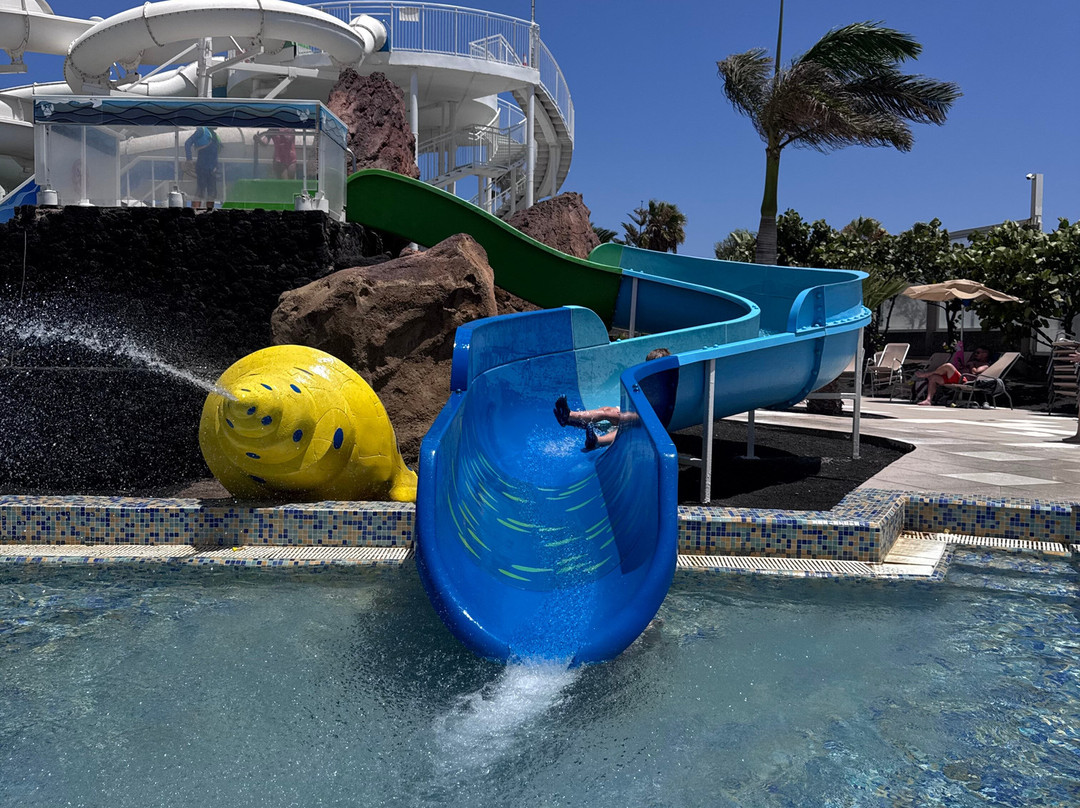 Aqualava Waterpark-布兰卡滩必去景点