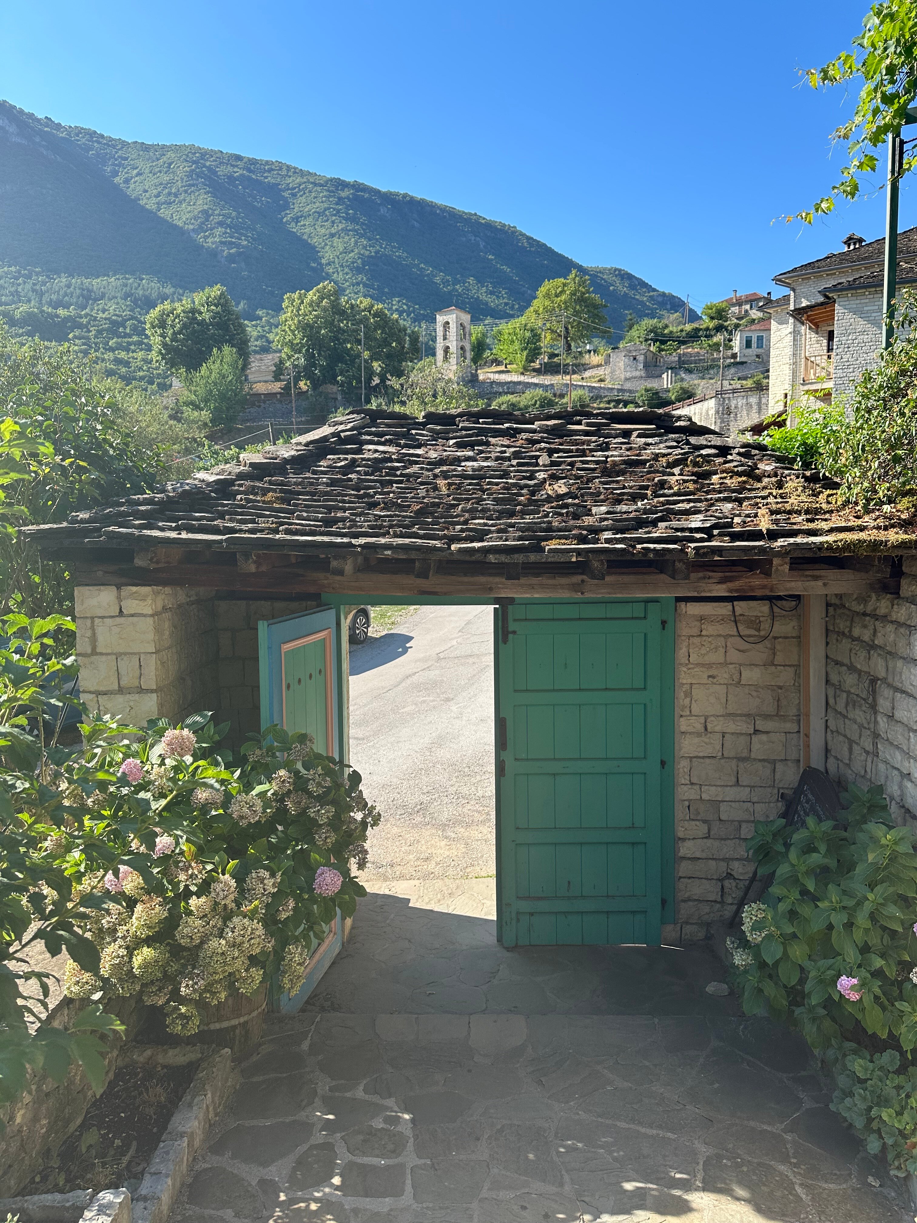 兹西斯旅馆-旅行者