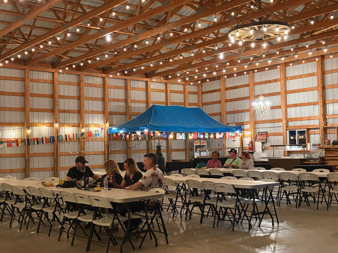 Putting Horse Ranch-斯普鲁斯格罗夫市必去景点