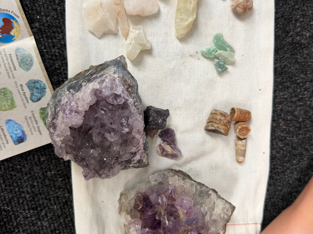 Door County Rock and Gem-Ephraim必去景点
