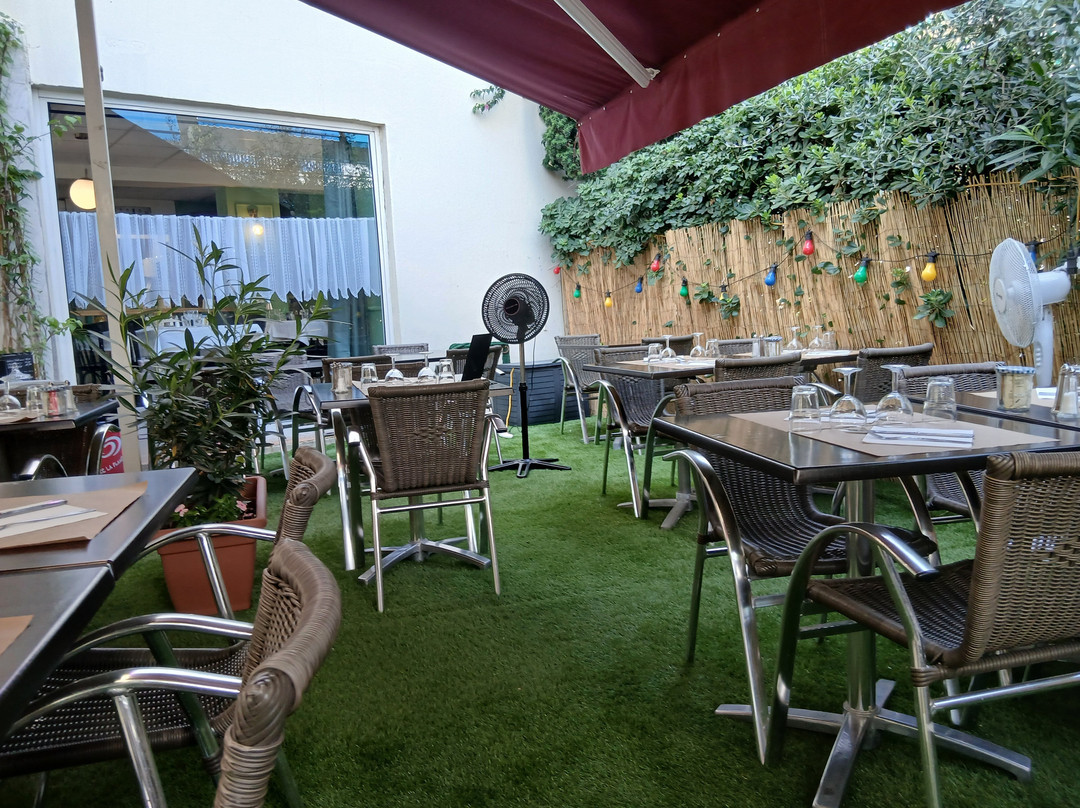 chez Marie-Louise