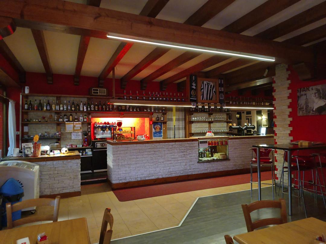 Bar B52