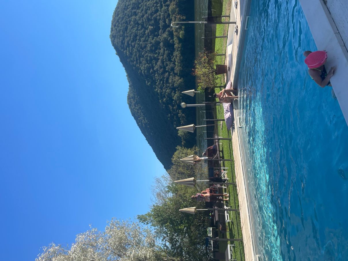 米拉拉戈酒店-旅行者