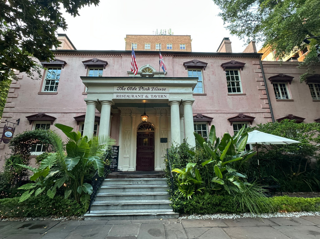 Olde Pink House Restaurant