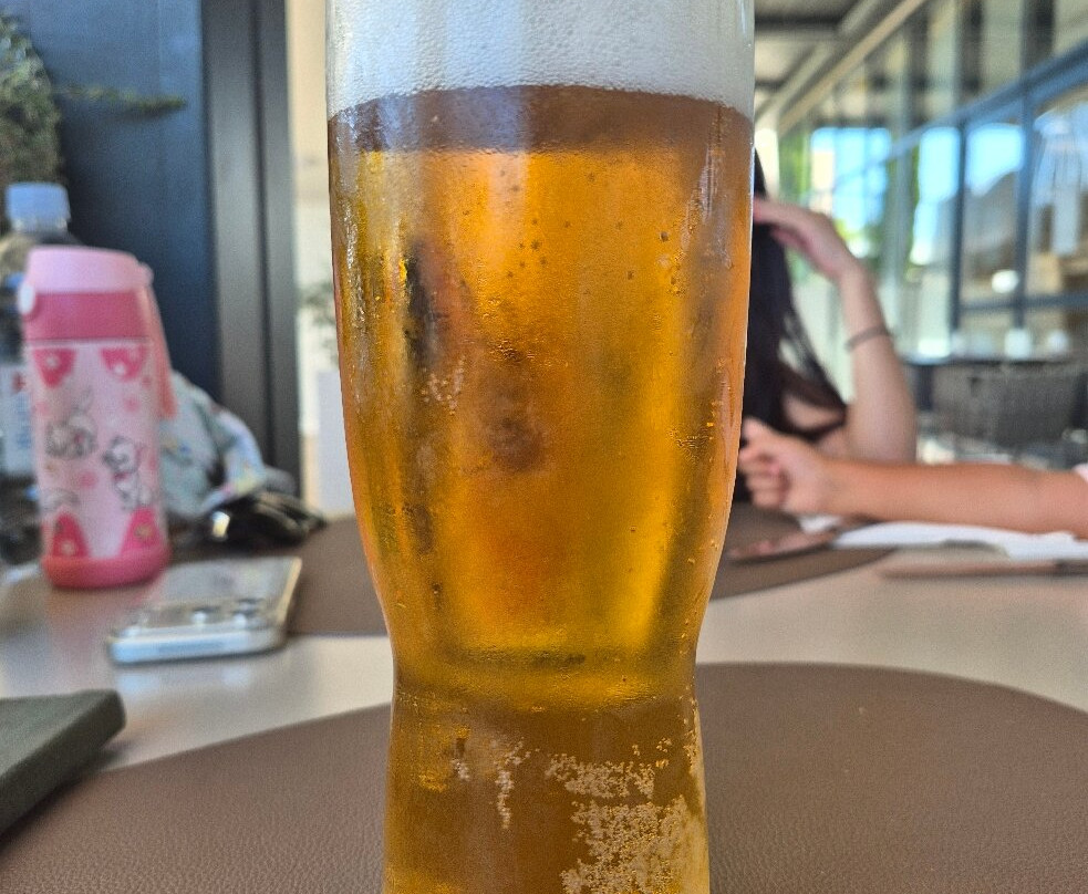 阿米内斯桂冠卡拉尼酒店主图