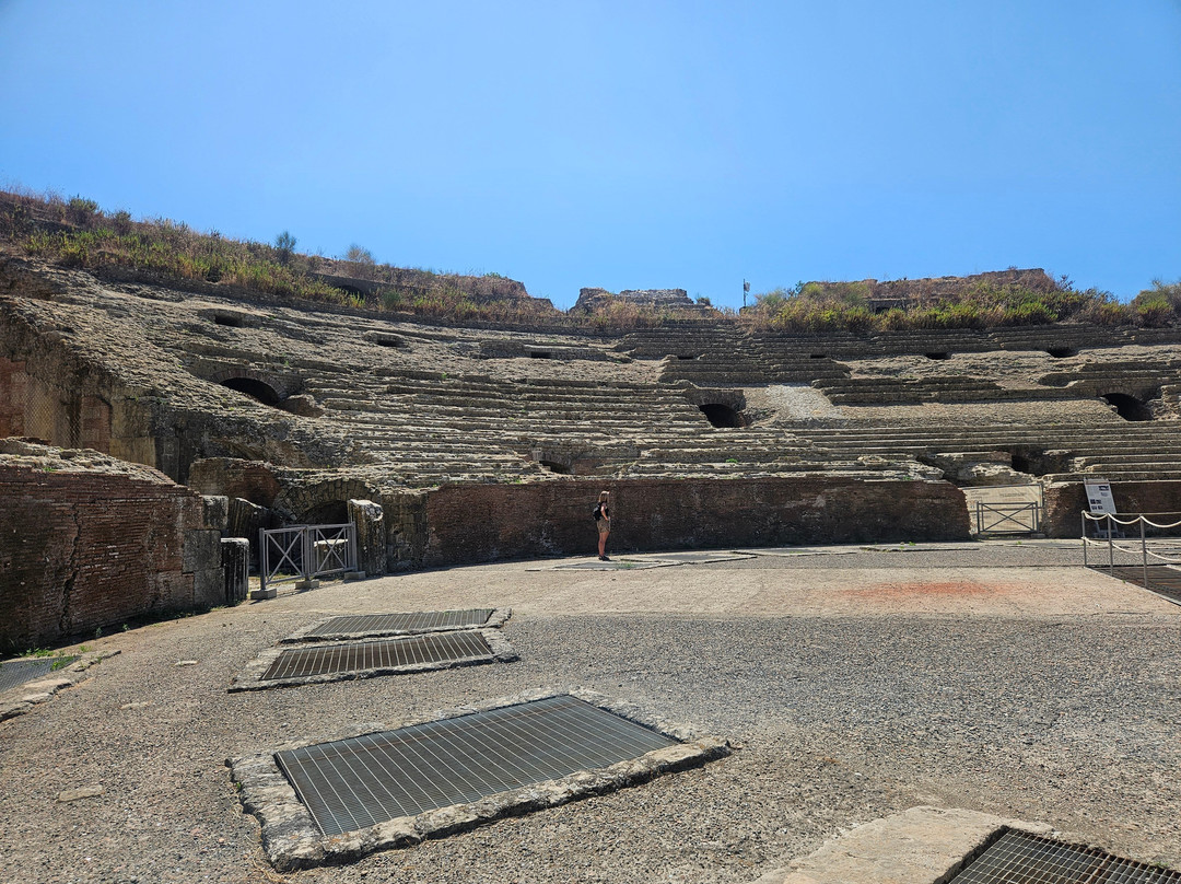 Flavian Amphitheater-波佐利必去景点