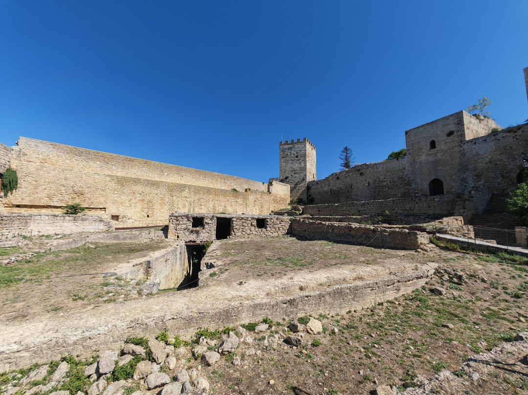 Castello di Lombardia-Enna必去景点