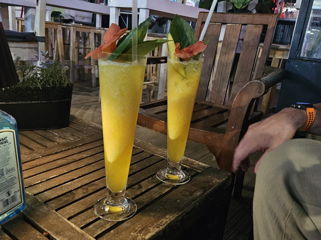 The Street Bar-Nidri必去景点