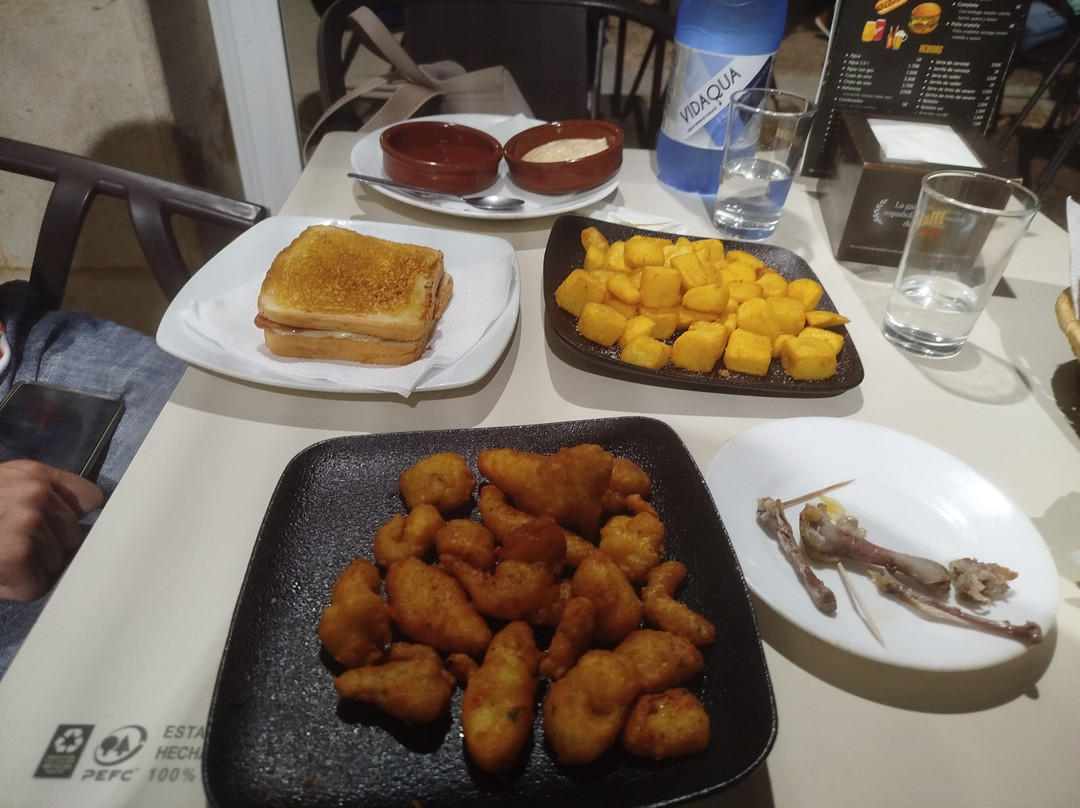Cafe Bar La Campana