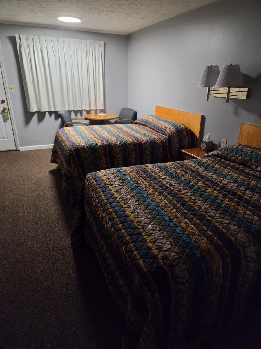Li'l Abner Motel-旅行者