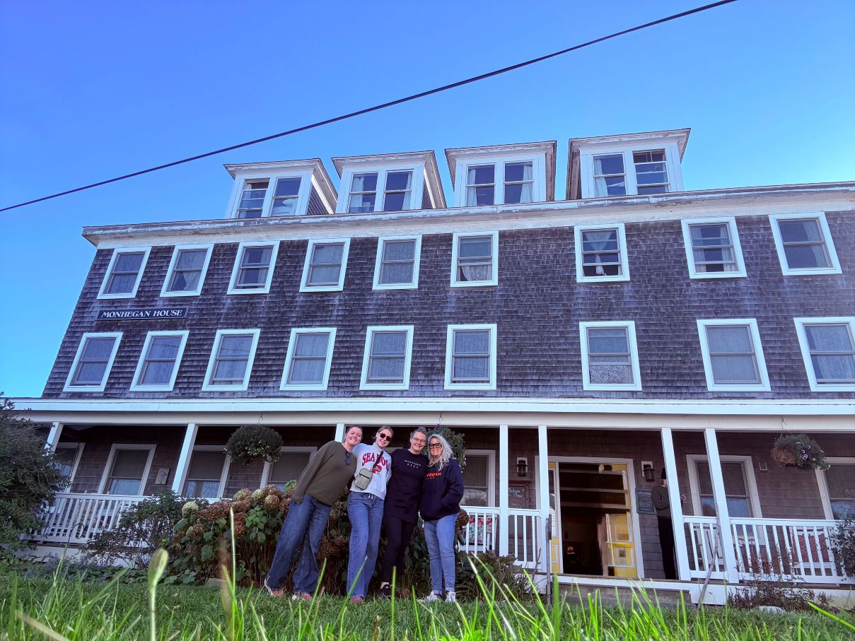The Monhegan House-旅行者