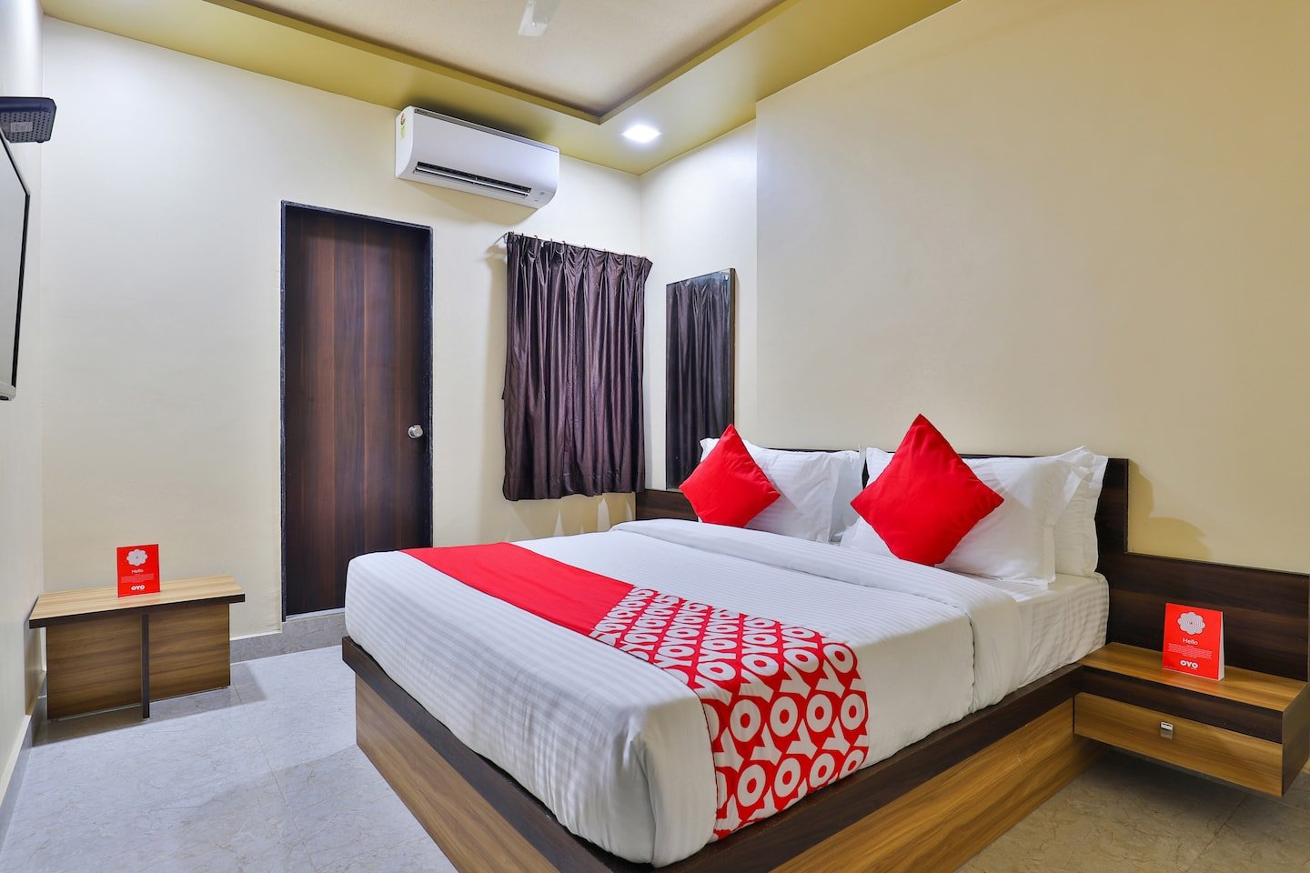 Hotel Daksh & Resorts-官方