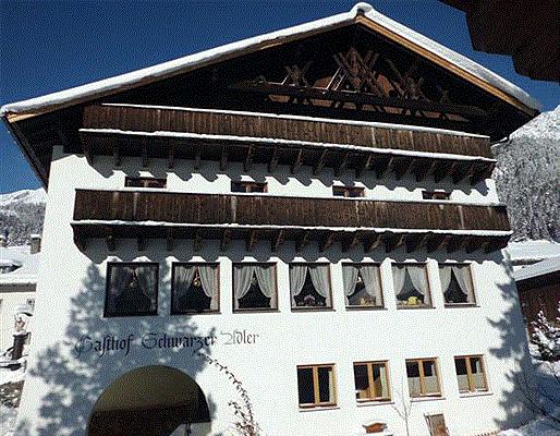 Hotel Schwarzer Adler-官方
